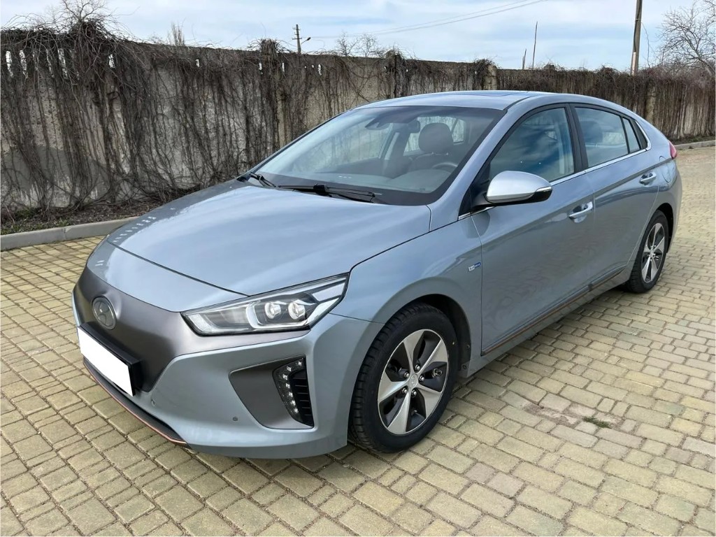 Hyundai Ioniq, 2017 — аренда авто в Одессе